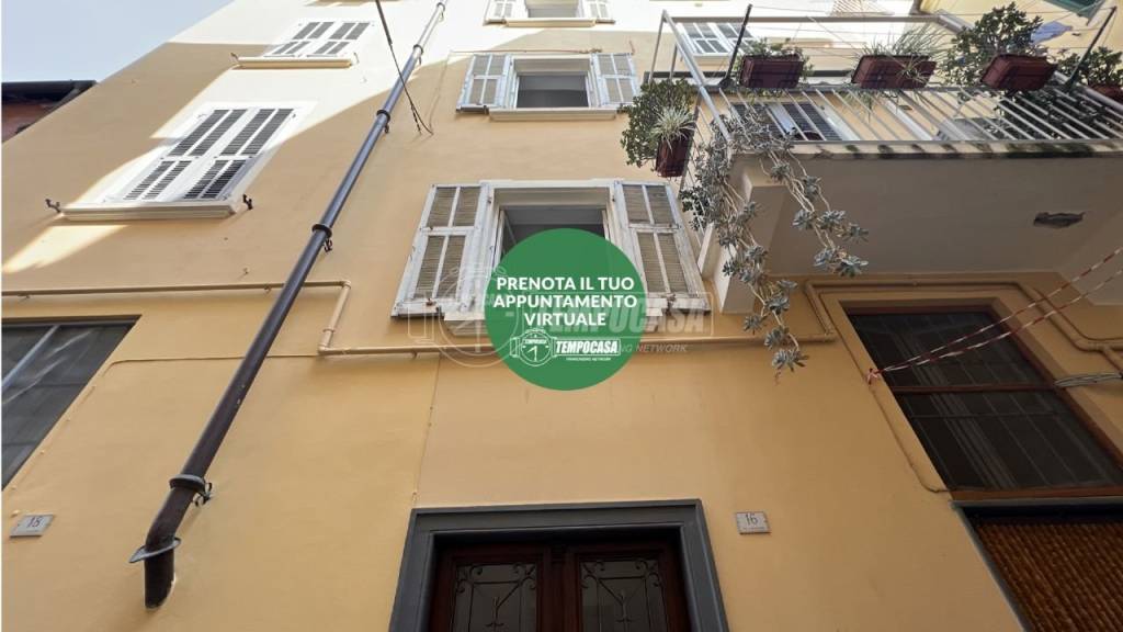 Appartamento in vendita a Pietra Ligure via Andrea Basadonne 16