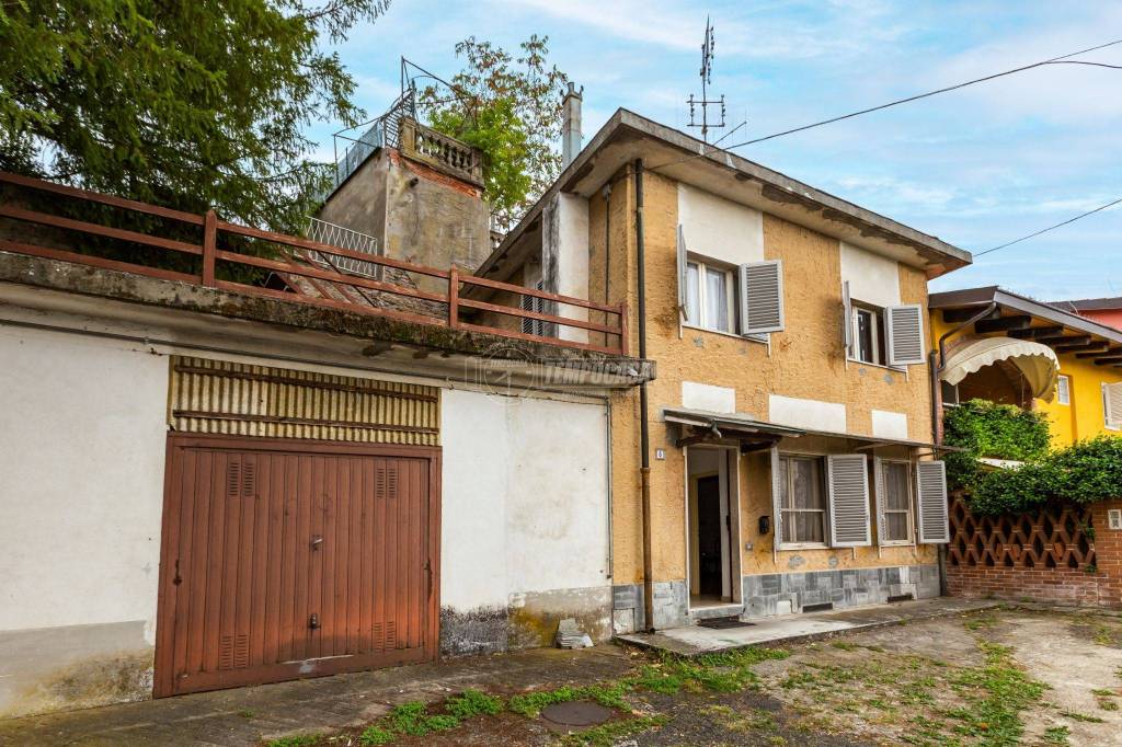 Casa Indipendente in vendita a San Mauro Torinese via sestriere 3