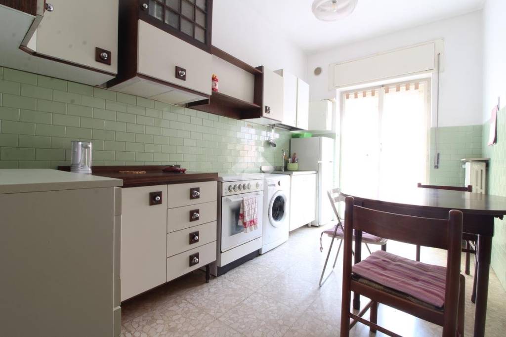 Appartamento in vendita a Pescara via Pesaro, 16