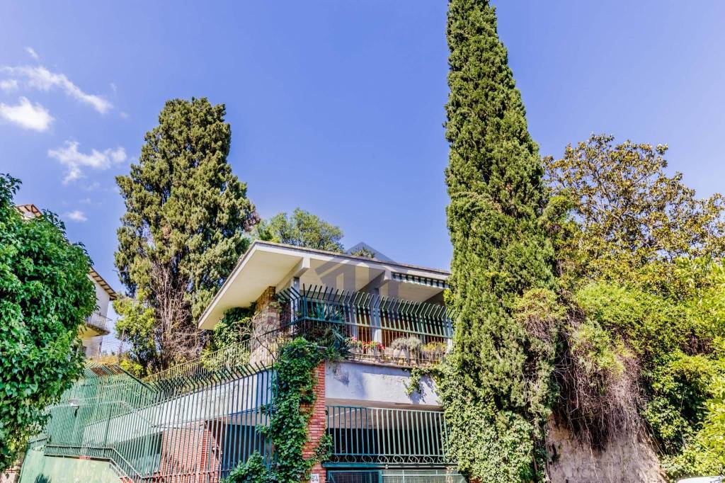 Villa in vendita a Roma via della Mendola, 64