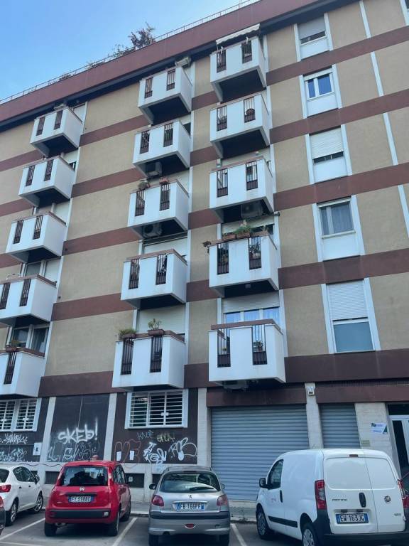 Appartamento in vendita a Bari via Giuseppe Zanardelli, 57