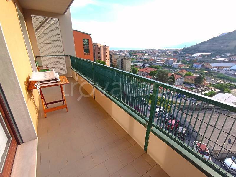 Appartamento in vendita a Vallecrosia via Garibbe
