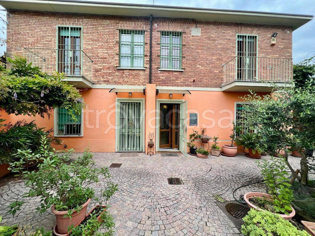 Villa Bifamiliare in vendita a Torino strada Comunale di Bertolla, 144/9