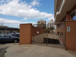 Garage in affitto a reggio di calabria via salita stazione santa caterina, 1