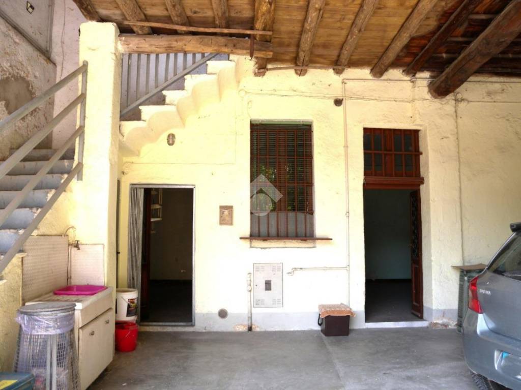 Casa Indipendente in vendita a Origgio via Dante Alighieri, 23