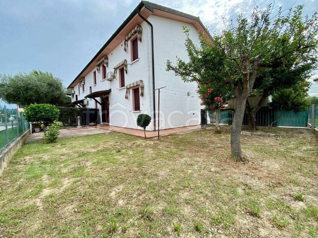 Villa a Schiera in vendita a Mira via Malcanton, 51
