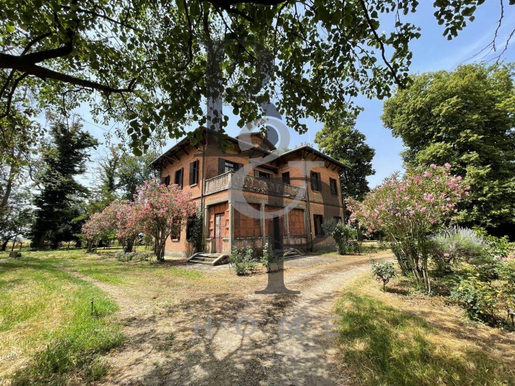 Villa in vendita a Villamarzana via 43 Martiri