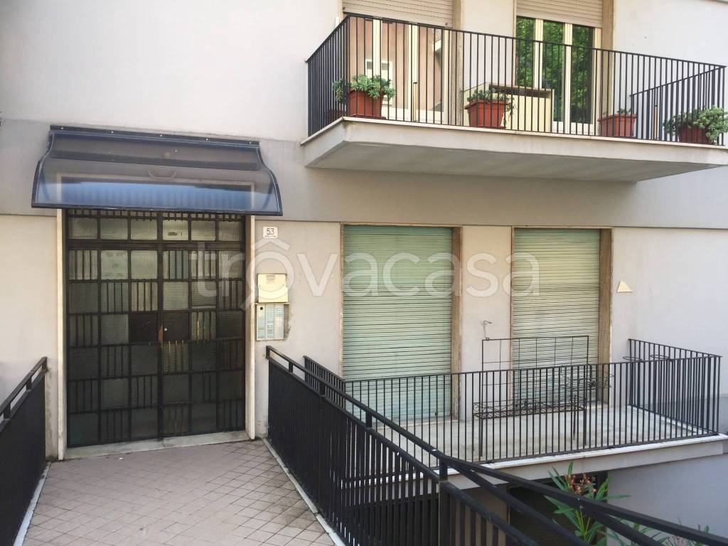 Appartamento in vendita a Chieti via Papa Giovanni xxiii, 53