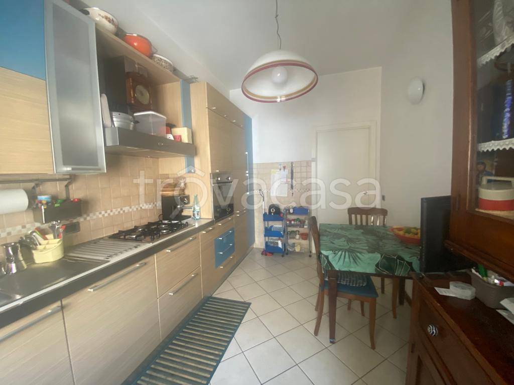 Appartamento in vendita a Pesaro viale Giovanni Amendola, 16