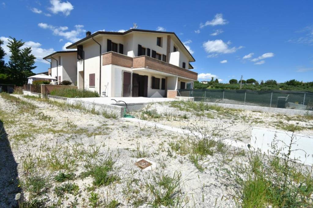 Villa Bifamiliare in vendita a Forlì via Volpina, 22