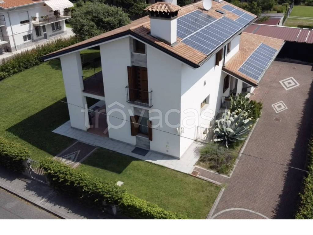 Villa in vendita a Villesse via Arturo Zardini