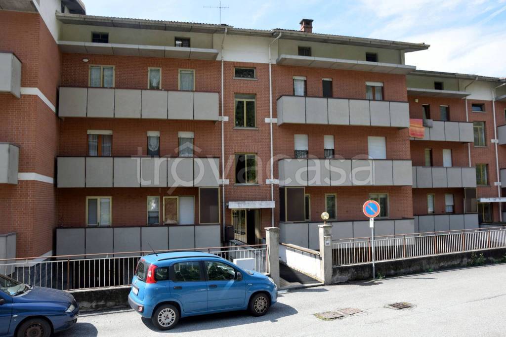 Appartamento in vendita a Bussoleno via San Pietro d'Ollesia