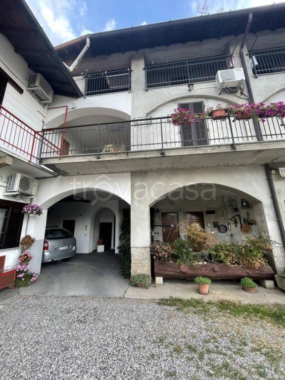 Appartamento in vendita a Turate via Piatti, 16
