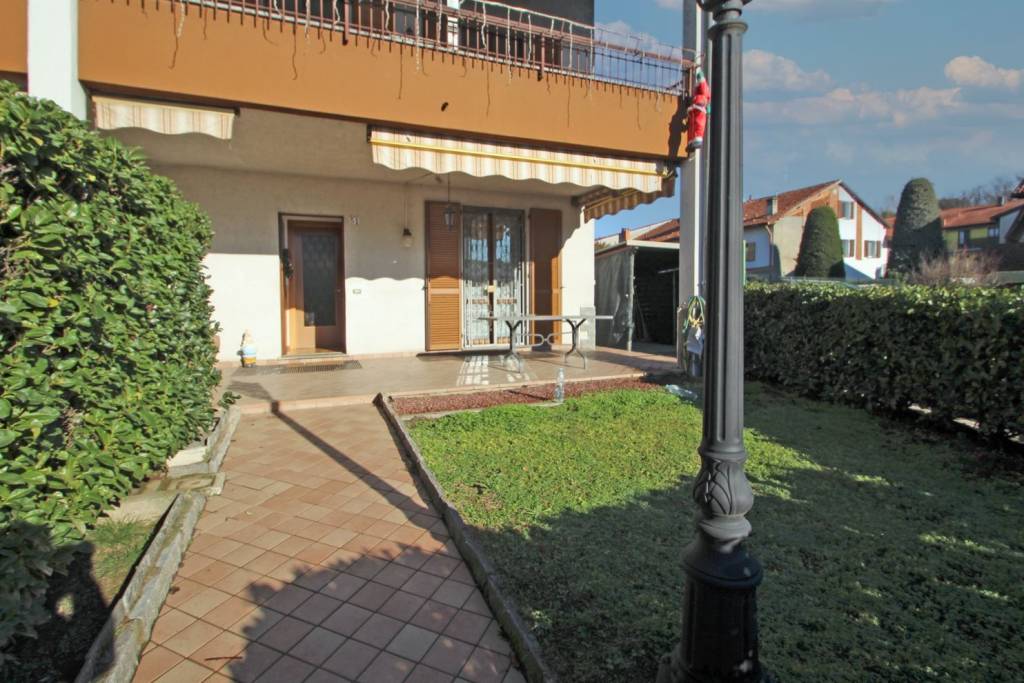 Villa Bifamiliare in vendita a Castiglione Olona via Monte Ortigara