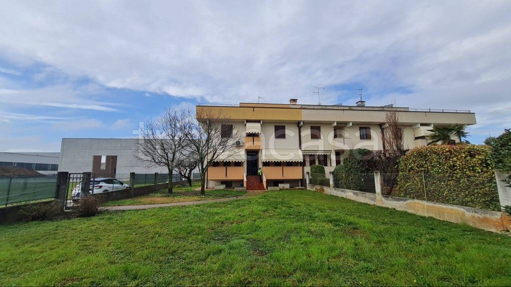 Villa a Schiera in in vendita da privato a Codognè via Camillo Benso di Cavour
