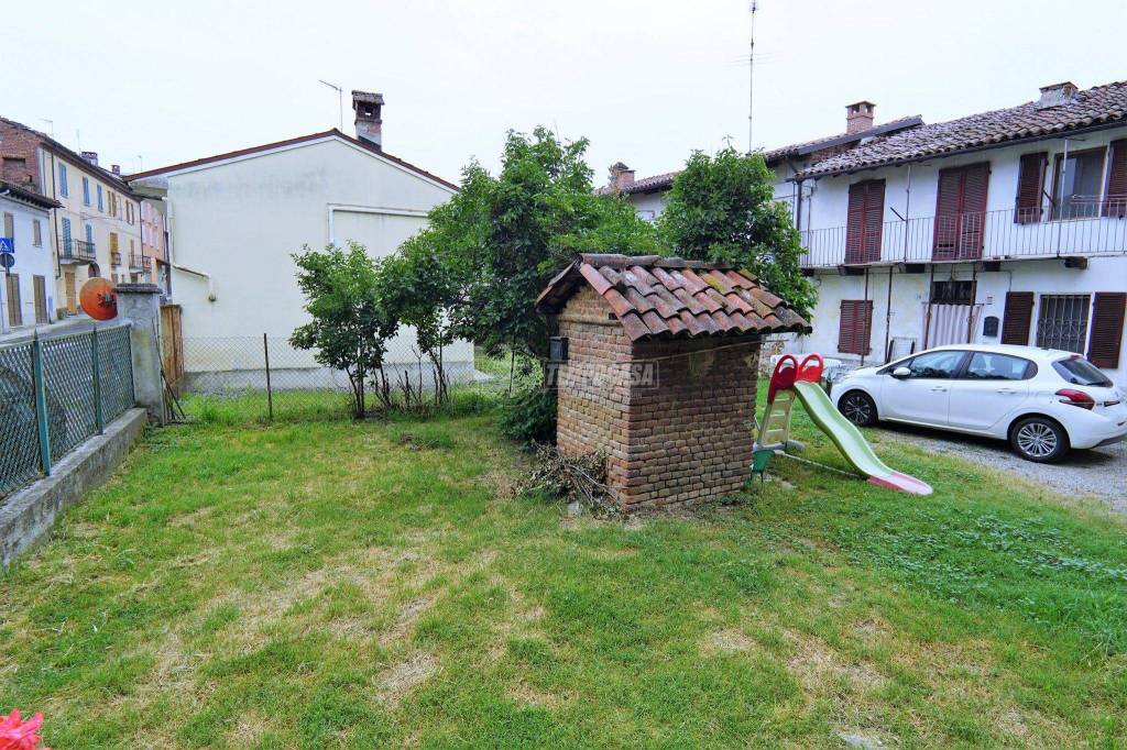 Casa Indipendente in vendita a Refrancore via Vittorio Alfieri 30