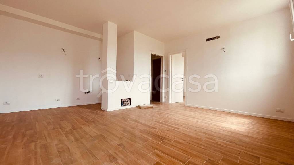 Appartamento in vendita a Beverino