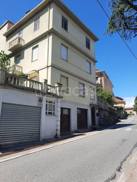 Villa Bifamiliare in vendita a Torino strada Comunale di Cavoretto, 69
