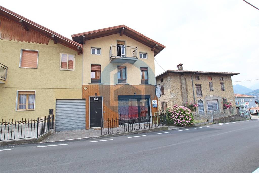 Villa in vendita a Ossimo via Guglielmo Marconi, 7