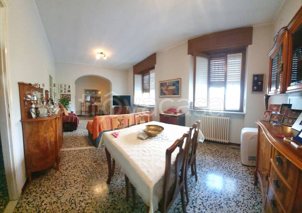 Appartamento in vendita a Cesano Maderno via Alessandro Volta