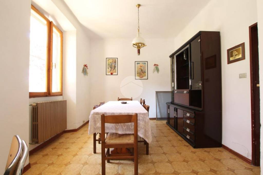Appartamento in vendita a Borghi via Del Poggio, 5