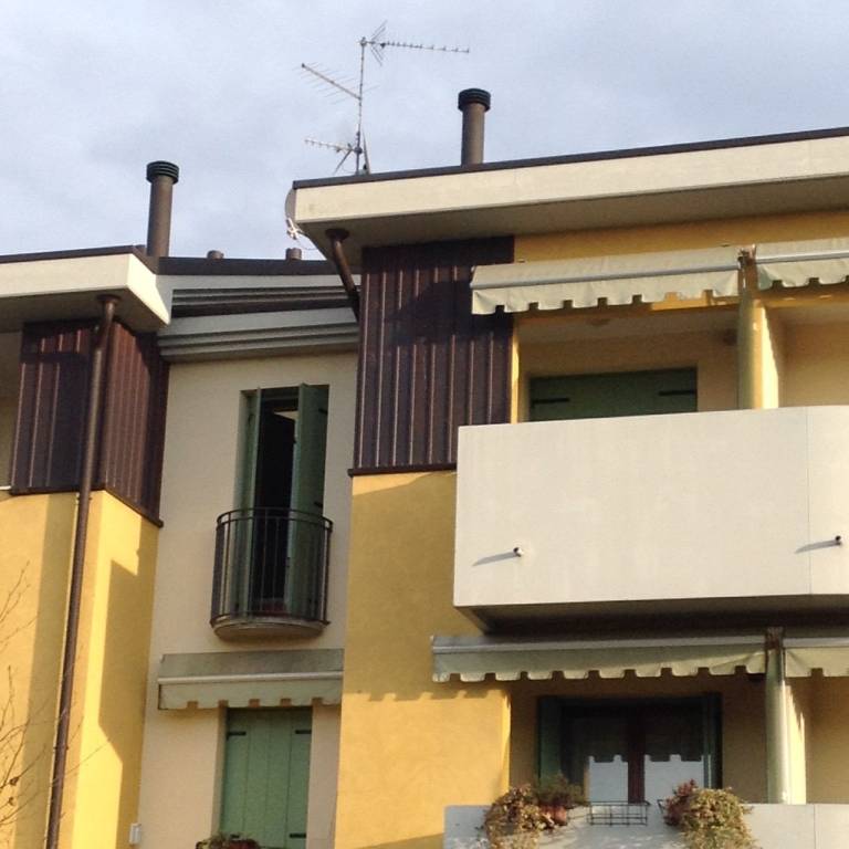Appartamento in in vendita da privato a Prata di Pordenone via Vittorio Emanuele ii, 54