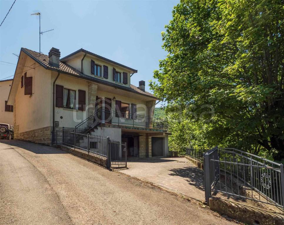 Villa in vendita a Palagano