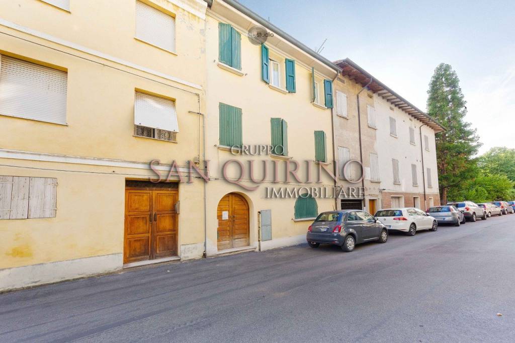 Casa Indipendente in vendita a Correggio via Guglielmo Marconi, 31
