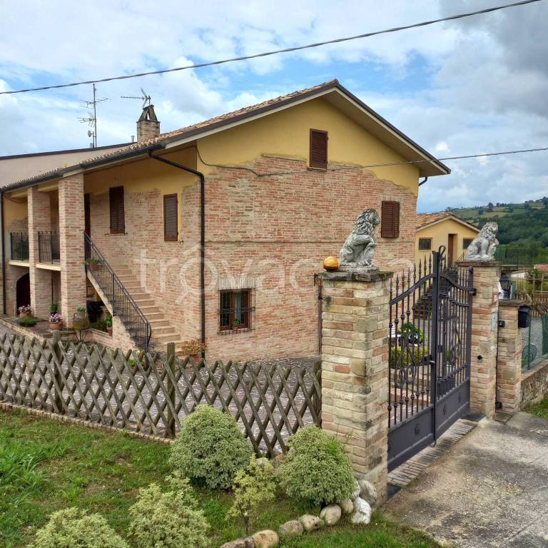 Casa Indipendente in vendita a Servigliano via Molino