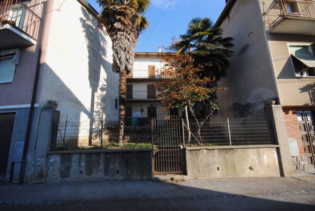 Villa a Schiera in vendita a Pettinengo via Firenze, 17