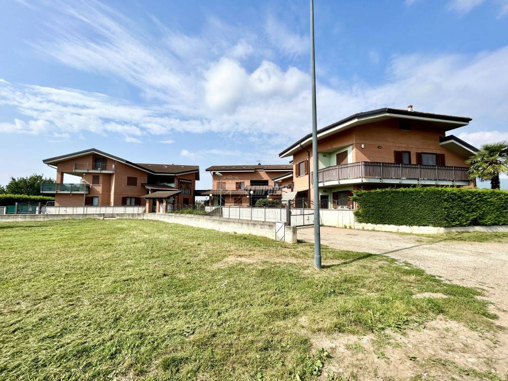 Appartamento in vendita a Rivalta di Torino via Cesare pavese