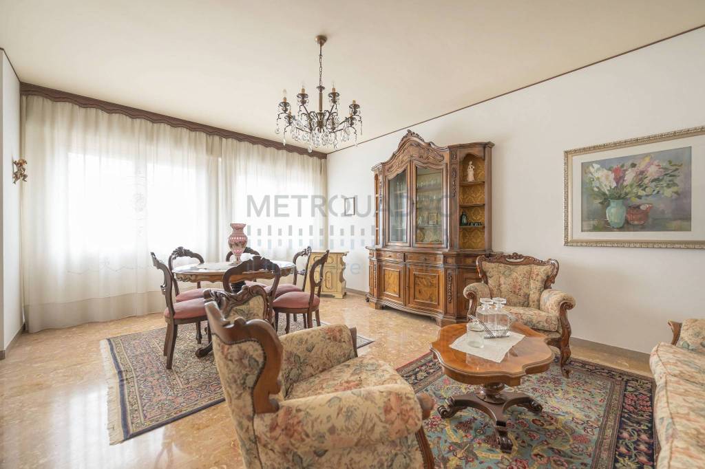 Appartamento in vendita a Dolo via Benedetto Cairoli, 90