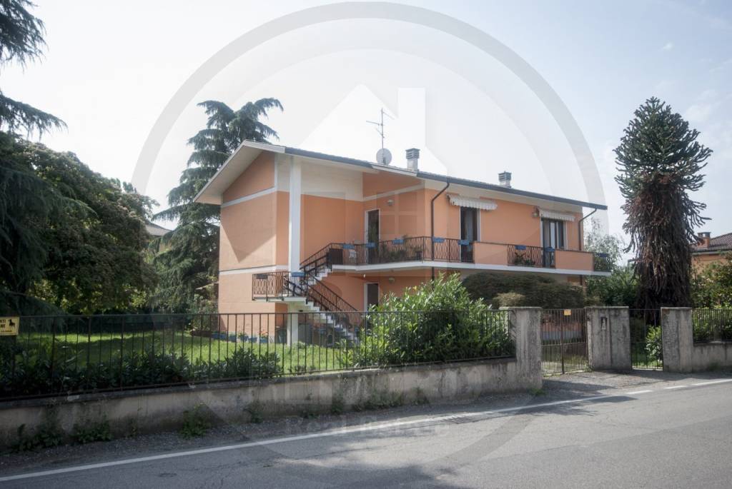 Villa in vendita a Cura Carpignano via barona ,7