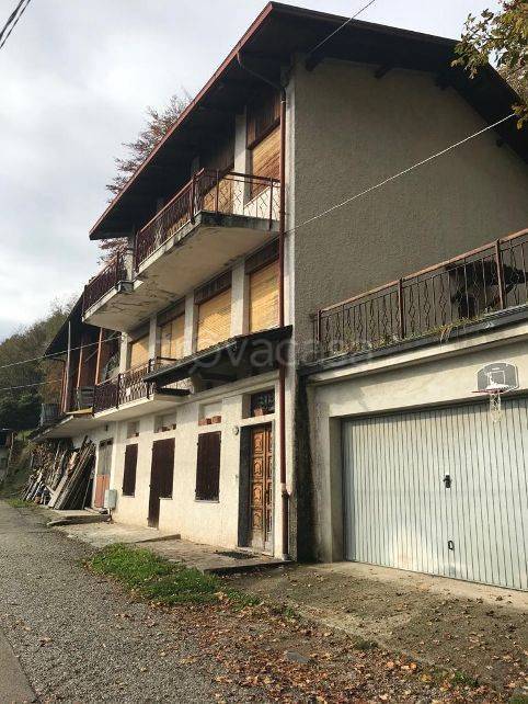 Villa a Schiera in in vendita da privato a Valdilana borgata Capomosso, 5