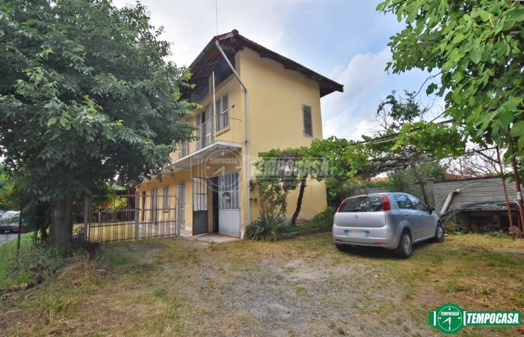 Villa in vendita a Caselle Torinese via cristoforo colombo