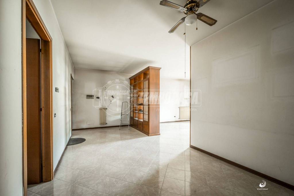 Appartamento in vendita a Trezzano sul Naviglio via Vittorio Alfieri
