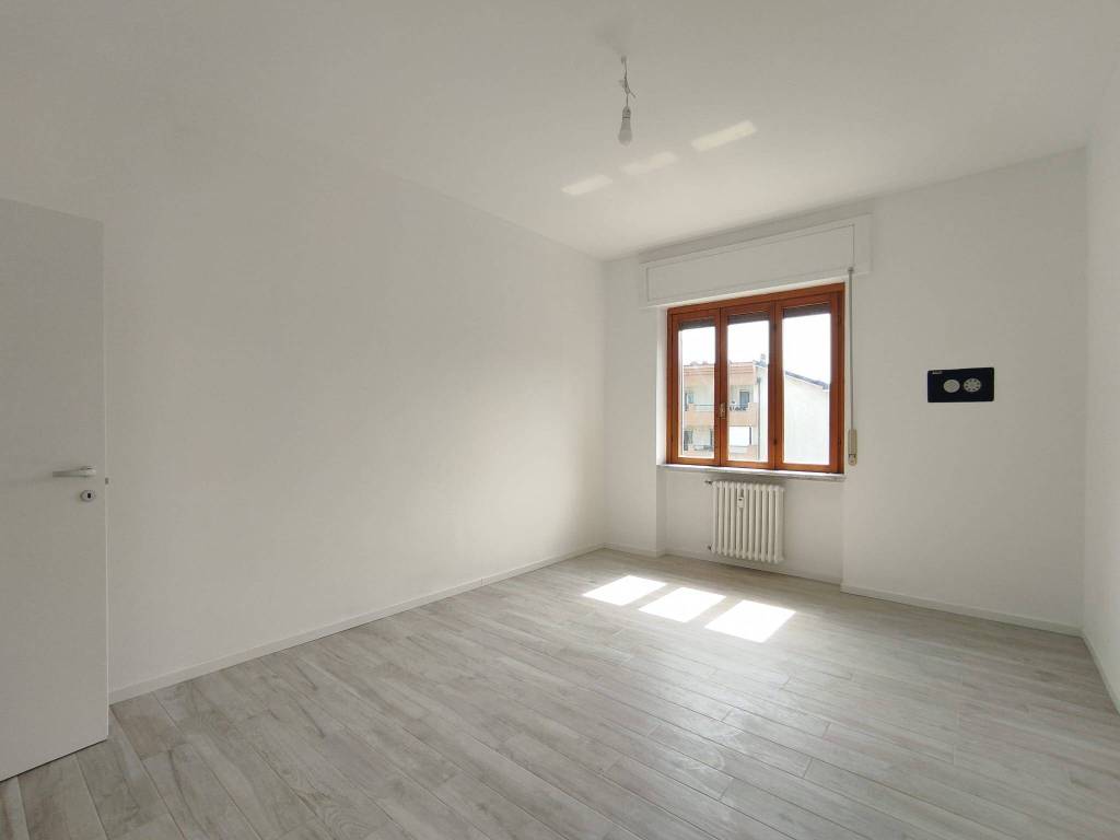 Appartamento in vendita a Legnano viale Gorizia, 74