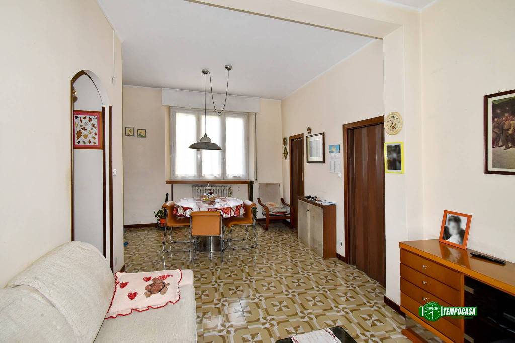 Appartamento in vendita a Milano via Lodovico il Moro, 57