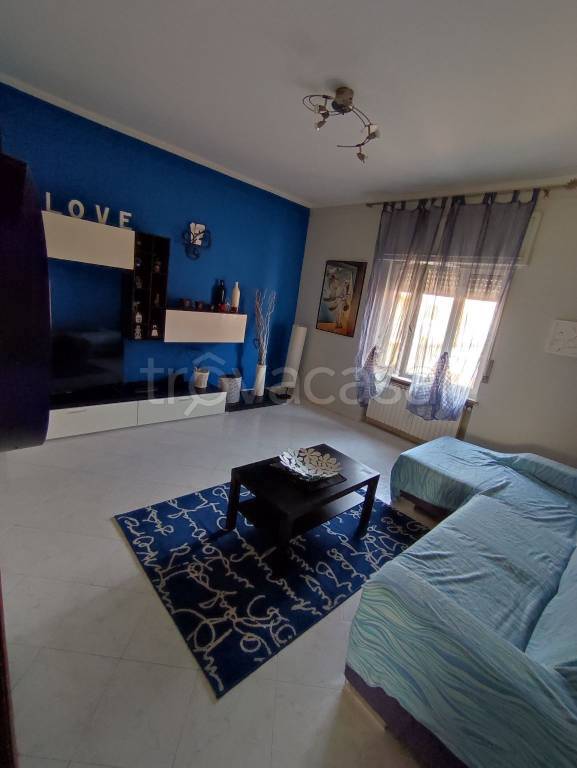 Appartamento in in vendita da privato a Trino via Papa Giovanni xxiii, 4