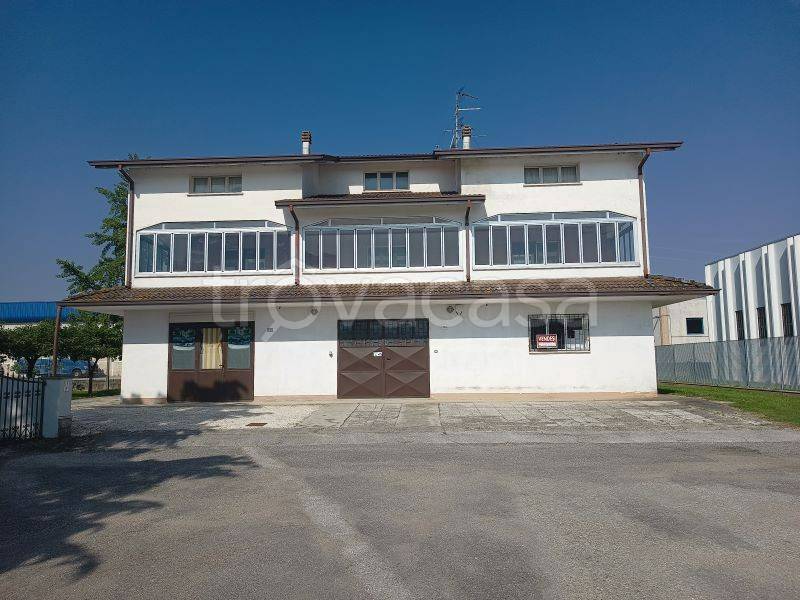 Villa in in vendita da privato a Copparo vicolo Antonio Pacinotti, 17