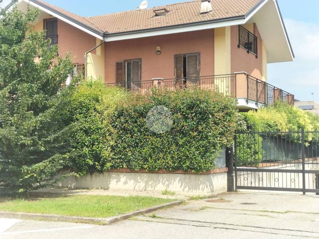 Villa a Schiera in vendita a Borgaro Torinese via san maurizio, 44