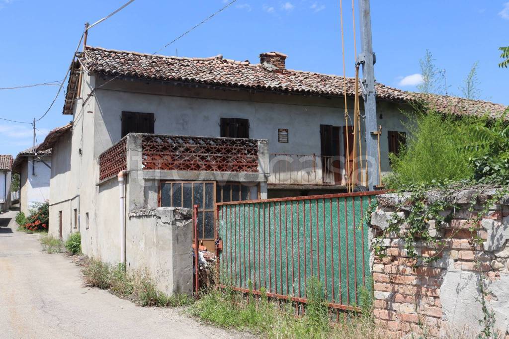 Casale in vendita a Castagnole delle Lanze via Olmo, 32