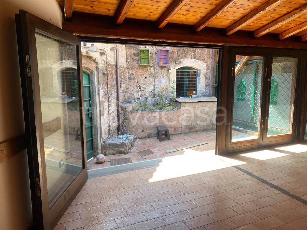 Loft in vendita a San Giovanni la Punta via Roma, 208