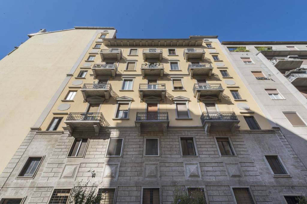 Appartamento in vendita a Milano viale Romagna, 58