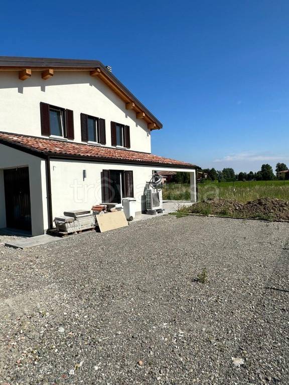 Villa Bifamiliare in vendita a Zola Predosa via Madonna dei Prati, 20