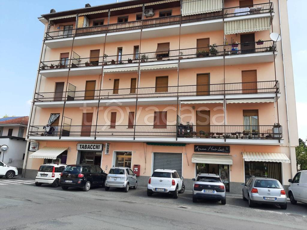 Appartamento in vendita ad Acqui Terme via Michelangelo Buonarroti, 38