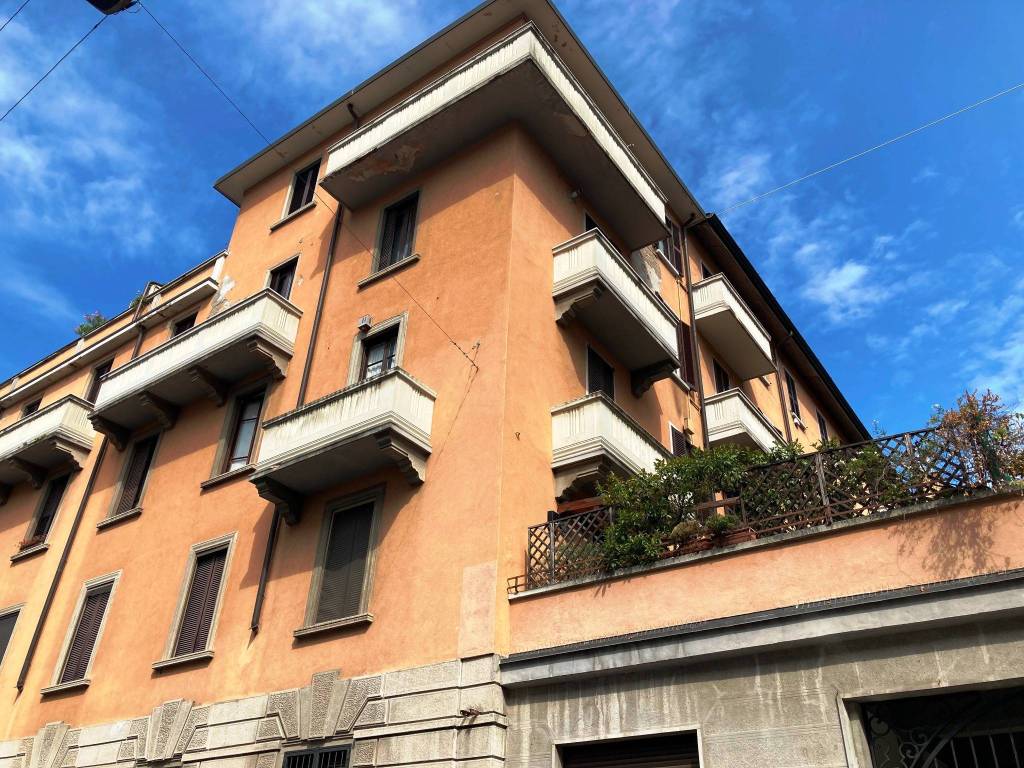 Appartamento in vendita a Milano via Ercole Ferrario, 6