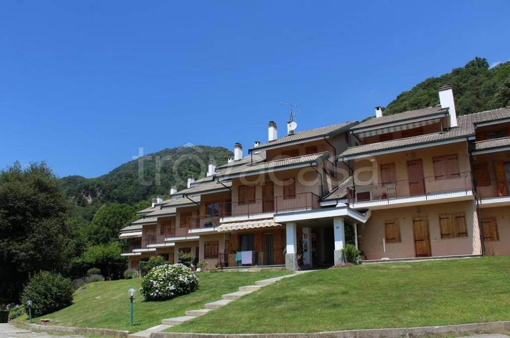 Appartamento in vendita a Pont-Canavese borgata Pianseretto Ca Gior