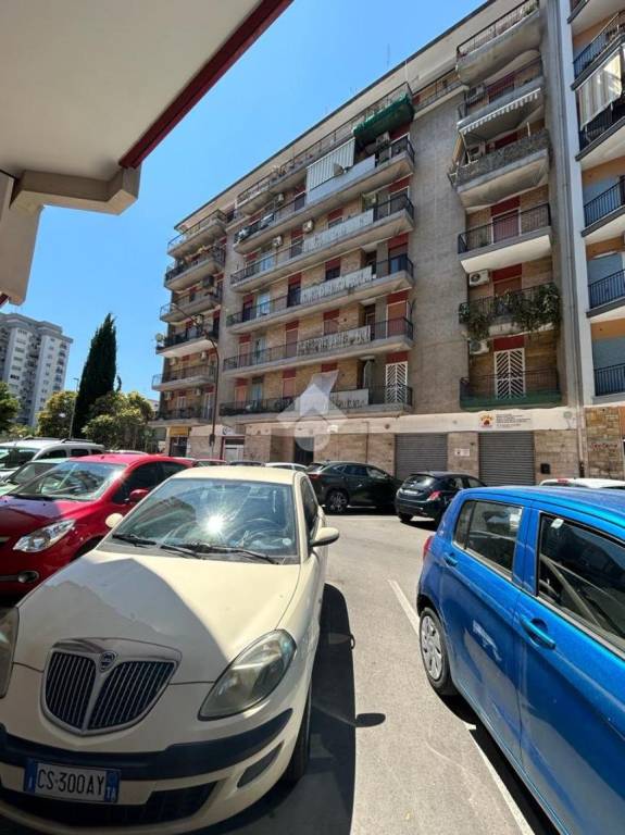 Appartamento in vendita a Taranto via Veneto, 102
