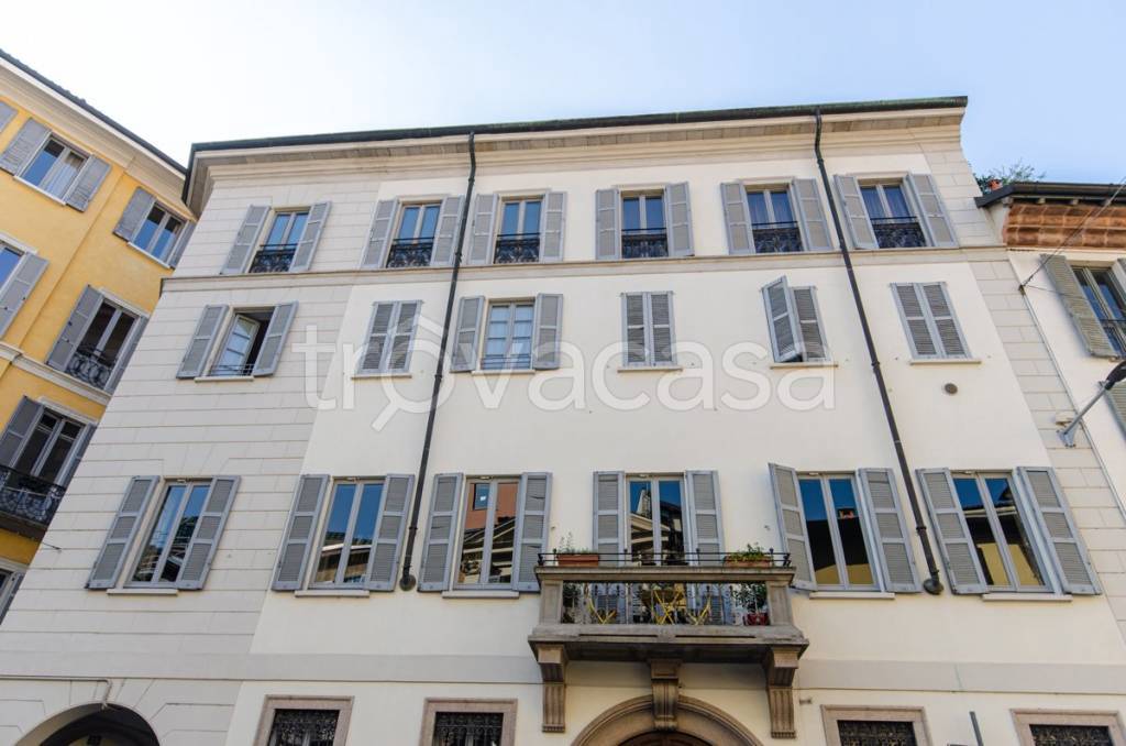 Appartamento in vendita a Milano via Lanzone, 47
